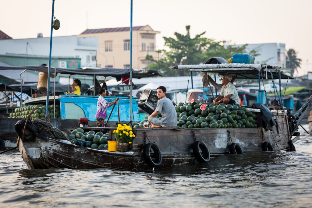Fruit sellers at the Cai Rang Floating Markets