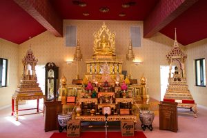The altar of the Wat Mongkolratanaram, photographed by NYC photojournalist, Kelly Williams