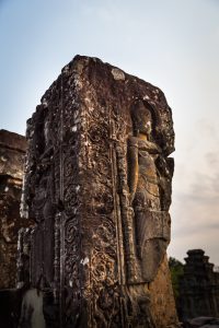 Phnom Bakheng at sunrise for an Angkor Wat temple guide