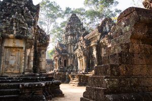 Thommanon for an Angkor Wat temple guide
