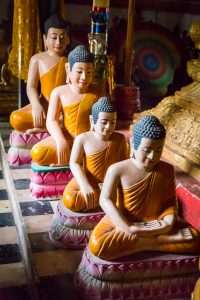 Line buddhas for an article on Angkor Wat travel tips